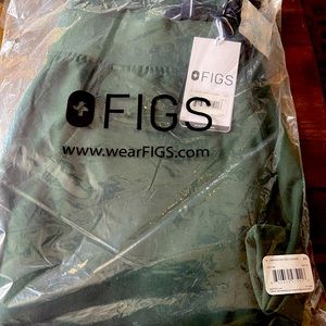 New in package FIGS scrub pants/joggers.